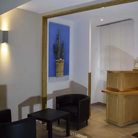 Hostel La Decouverte Petit Dejeuner Offert Le Puy-en-Velay